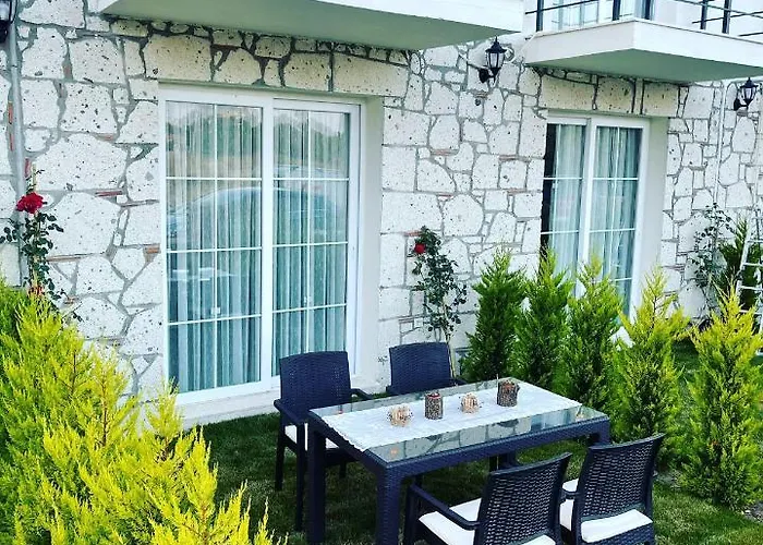 Merlin Aparthotel Karaburun (Izmir)