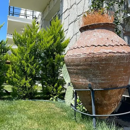 Merlin Aparthotel 3*