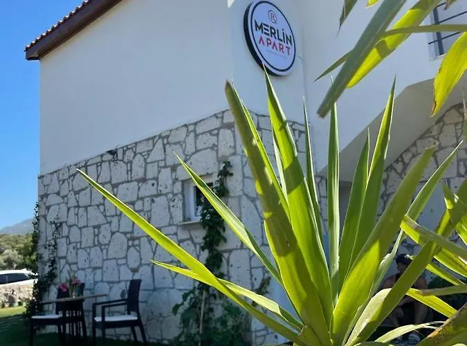 Merlin Karaburun (Izmir)