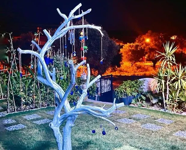 Merlin Karaburun (Izmir)